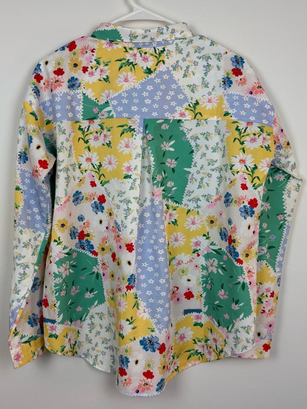 Fate Yellow Green Blue Floral Patchwork Button-Up Shirt Size Small - Picture 3 of 8